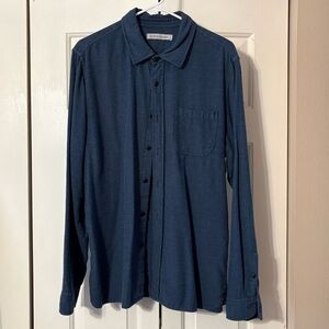 Outerknown Men's Blue Button-Up Shirt- super soft. Men’s large